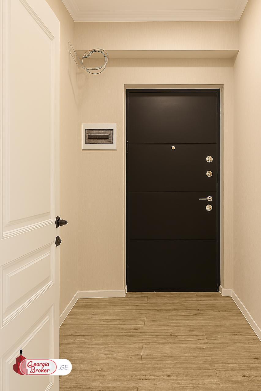 продается квартира с новым ремонтом 3-комнаты